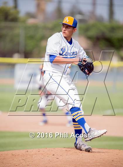 Thumbnail 2 in Bishop Amat vs Palos Verdes (CIF Southern Section Playoff) photogallery.