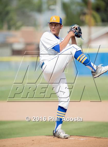 Thumbnail 2 in Bishop Amat vs Palos Verdes (CIF Southern Section Playoff) photogallery.