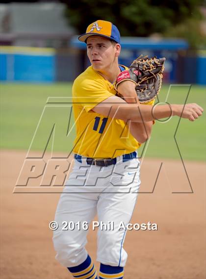 Thumbnail 3 in Bishop Amat vs Palos Verdes (CIF Southern Section Playoff) photogallery.