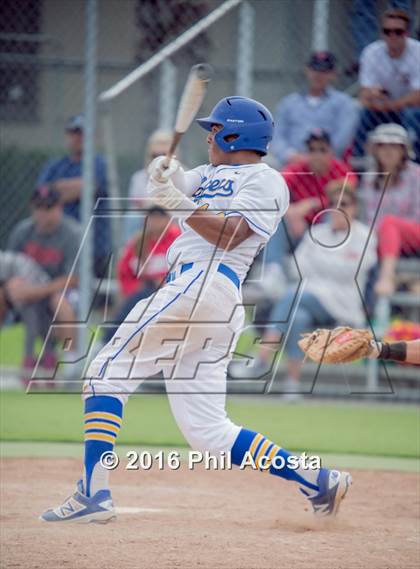 Thumbnail 3 in Bishop Amat vs Palos Verdes (CIF Southern Section Playoff) photogallery.