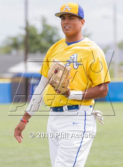 Thumbnail 1 in Bishop Amat vs Palos Verdes (CIF Southern Section Playoff) photogallery.