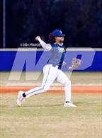 Photo from the gallery "Durant @ Sumner"