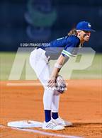 Photo from the gallery "Durant @ Sumner"