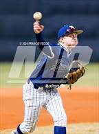 Photo from the gallery "Durant @ Sumner"