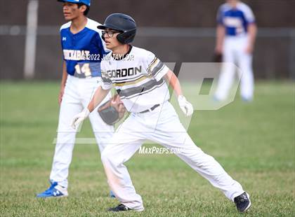 Thumbnail 2 in Huckabay @ Gordon photogallery.