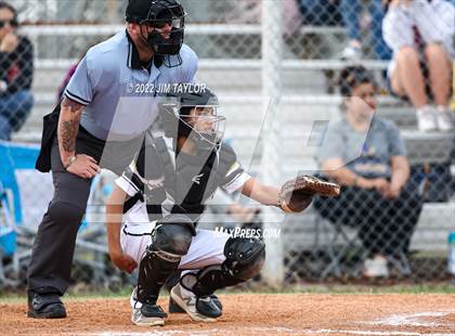Thumbnail 3 in Huckabay @ Gordon photogallery.