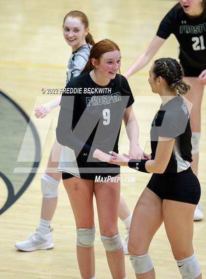 Thumbnail 1 in Plano West vs. Prosper (UIL 6A Regional Quarterfinal) photogallery.