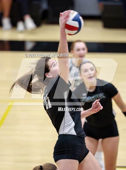 Thumbnail 2 in Plano West vs. Prosper (UIL 6A Regional Quarterfinal) photogallery.