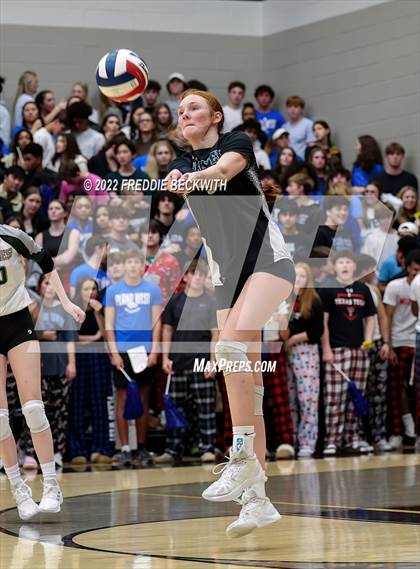 Thumbnail 3 in Plano West vs. Prosper (UIL 6A Regional Quarterfinal) photogallery.
