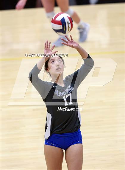 Thumbnail 2 in Plano West vs. Prosper (UIL 6A Regional Quarterfinal) photogallery.