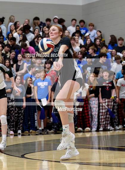 Thumbnail 2 in Plano West vs. Prosper (UIL 6A Regional Quarterfinal) photogallery.