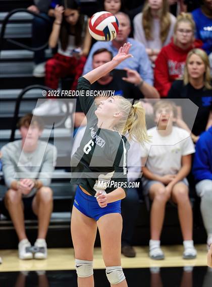 Thumbnail 2 in Plano West vs. Prosper (UIL 6A Regional Quarterfinal) photogallery.