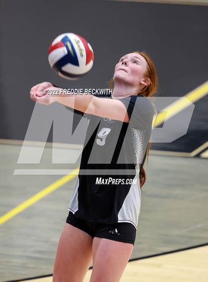 Thumbnail 2 in Plano West vs. Prosper (UIL 6A Regional Quarterfinal) photogallery.