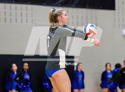 Thumbnail 3 in Plano West vs. Prosper (UIL 6A Regional Quarterfinal) photogallery.