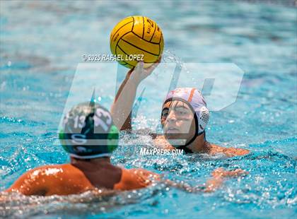 Thumbnail 3 in Stratford vs. Alvin photogallery.