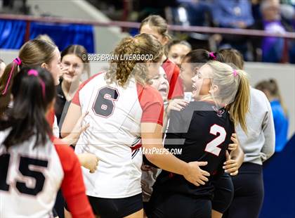 Thumbnail 2 in Montrose vs. Lutheran (CHSAA 4A Third Round) photogallery.