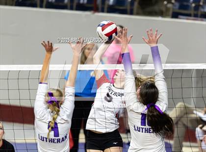 Thumbnail 2 in Montrose vs. Lutheran (CHSAA 4A Third Round) photogallery.