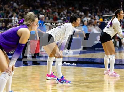 Thumbnail 2 in Montrose vs. Lutheran (CHSAA 4A Third Round) photogallery.