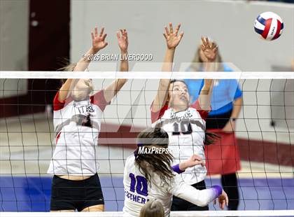 Thumbnail 1 in Montrose vs. Lutheran (CHSAA 4A Third Round) photogallery.