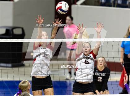 Thumbnail 1 in Montrose vs. Lutheran (CHSAA 4A Third Round) photogallery.