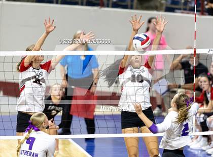 Thumbnail 1 in Montrose vs. Lutheran (CHSAA 4A Third Round) photogallery.