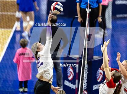 Thumbnail 3 in Montrose vs. Lutheran (CHSAA 4A Third Round) photogallery.