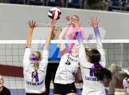Thumbnail 3 in Montrose vs. Lutheran (CHSAA 4A Third Round) photogallery.