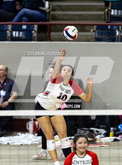 Thumbnail 3 in Montrose vs. Lutheran (CHSAA 4A Third Round) photogallery.