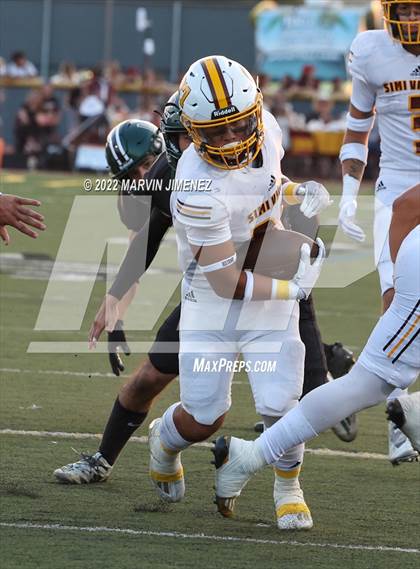 Thumbnail 3 in Royal vs Simi Valley photogallery.