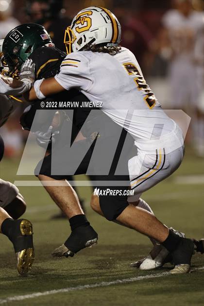Thumbnail 3 in Royal vs Simi Valley photogallery.