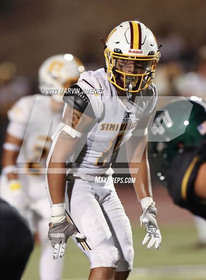 Thumbnail 2 in Royal vs Simi Valley photogallery.