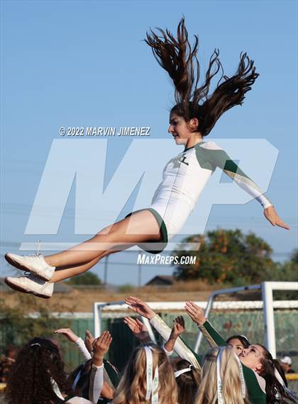 Thumbnail 1 in Royal vs Simi Valley photogallery.