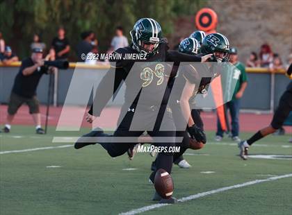 Thumbnail 1 in Royal vs Simi Valley photogallery.