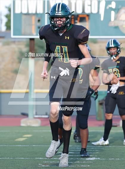 Thumbnail 3 in Royal vs Simi Valley photogallery.