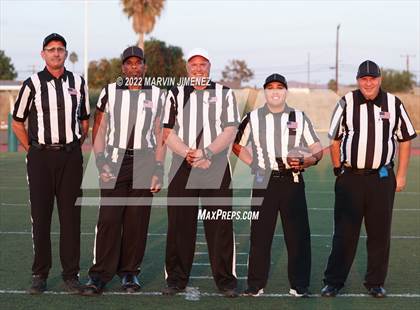 Thumbnail 2 in Royal vs Simi Valley photogallery.