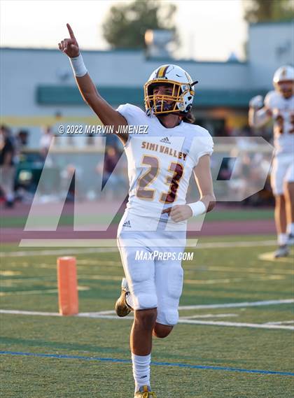 Thumbnail 1 in Royal vs Simi Valley photogallery.