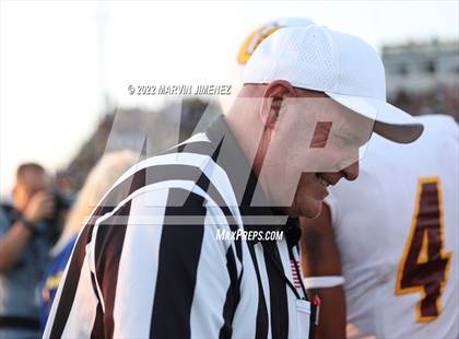 Thumbnail 3 in Royal vs Simi Valley photogallery.