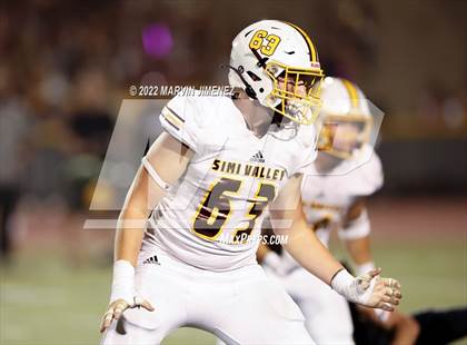 Thumbnail 3 in Royal vs Simi Valley photogallery.