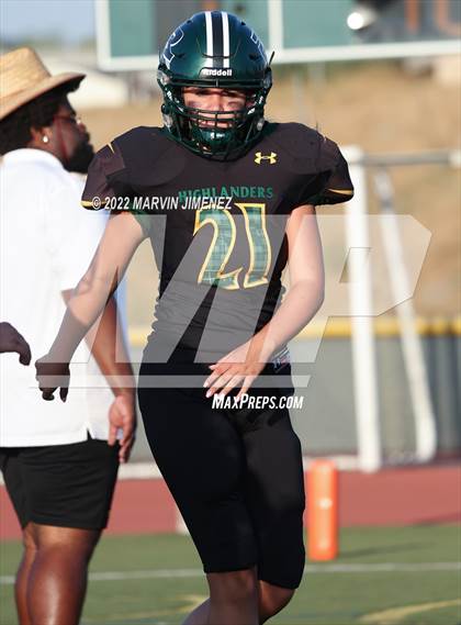 Thumbnail 3 in Royal vs Simi Valley photogallery.