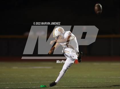 Thumbnail 2 in Royal vs Simi Valley photogallery.