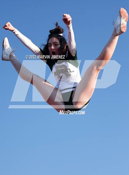 Thumbnail 2 in Royal vs Simi Valley photogallery.