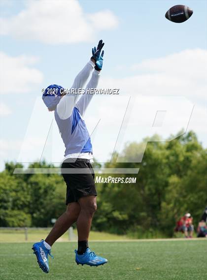 Thumbnail 2 in Magnolia vs Temple (7 on 7 State Qualifying Tournament) photogallery.