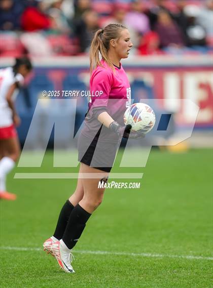 Thumbnail 3 in Ogden vs. Manti (UHSAA 3A Final) photogallery.