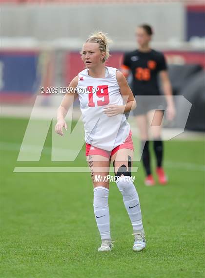 Thumbnail 3 in Ogden vs. Manti (UHSAA 3A Final) photogallery.