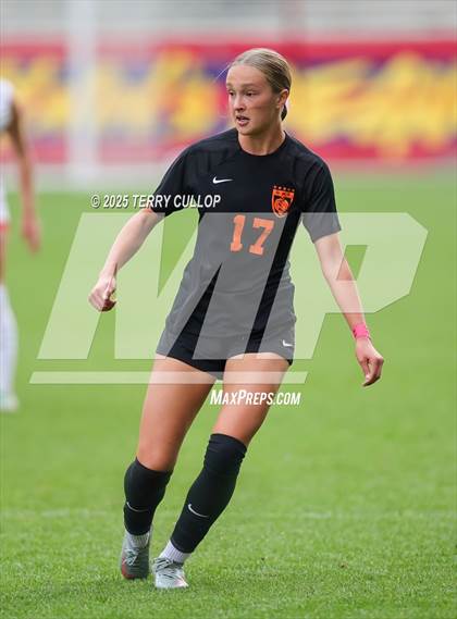 Thumbnail 2 in Ogden vs. Manti (UHSAA 3A Final) photogallery.