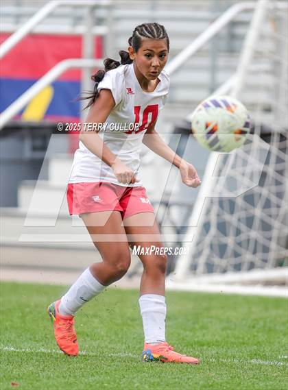Thumbnail 3 in Ogden vs. Manti (UHSAA 3A Final) photogallery.