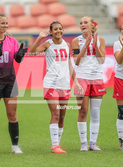 Thumbnail 2 in Ogden vs. Manti (UHSAA 3A Final) photogallery.