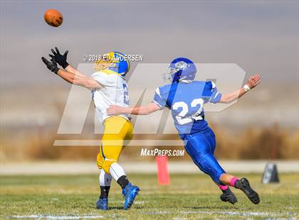 Thumbnail 2 in Coleville @ Smith Valley photogallery.