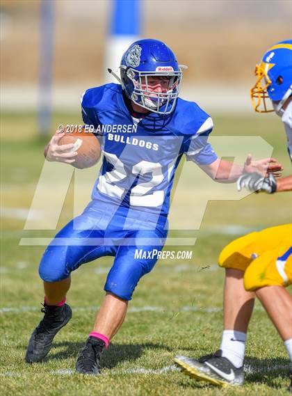 Thumbnail 2 in Coleville @ Smith Valley photogallery.