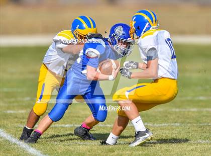 Thumbnail 2 in Coleville @ Smith Valley photogallery.